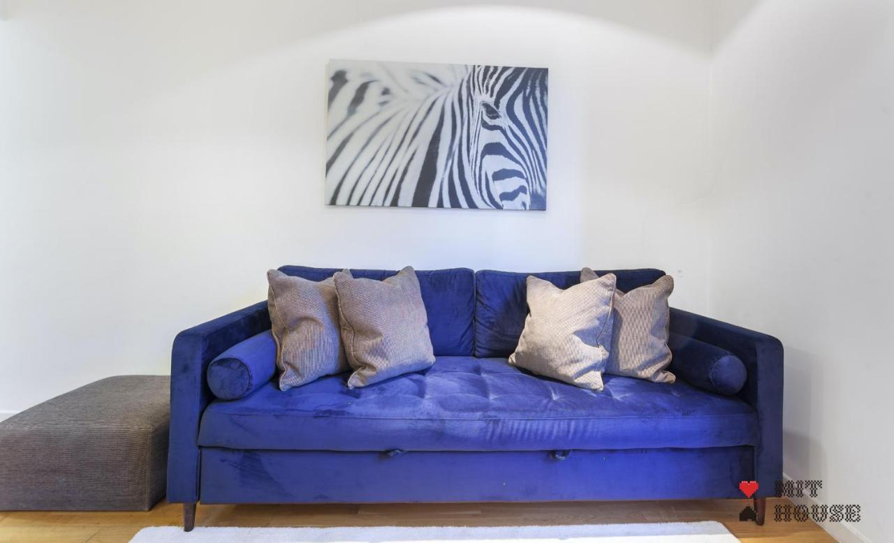 Mit House Puerta Del Sol III En Madrid Apartment Екстериор снимка