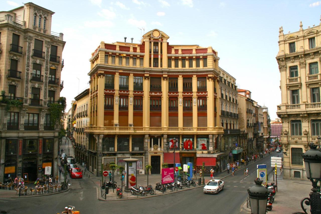 Mit House Puerta Del Sol III En Madrid Apartment Екстериор снимка